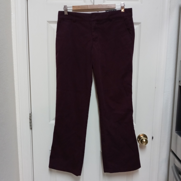 Volcom Stone Burgundy Jeans - Picture 3 of 12